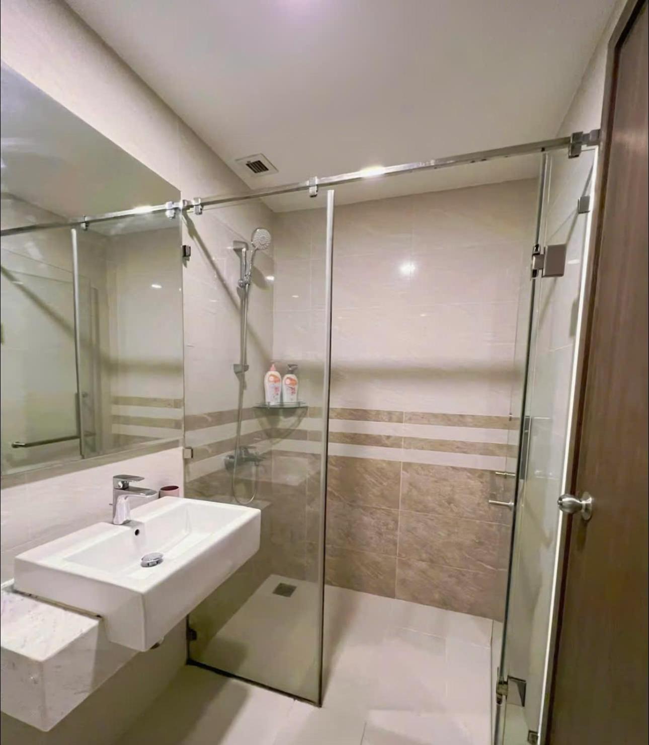 Rivergate Apartment Saigon Căn hộ
