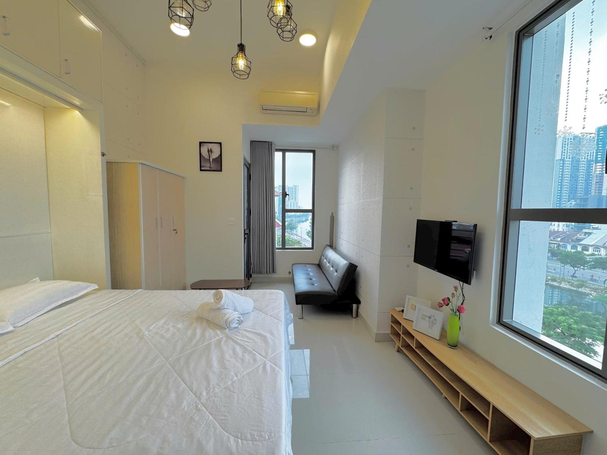 Rivergate Apartment Saigon *